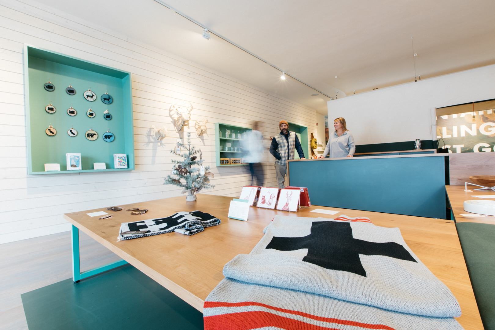Independent-Goods-18