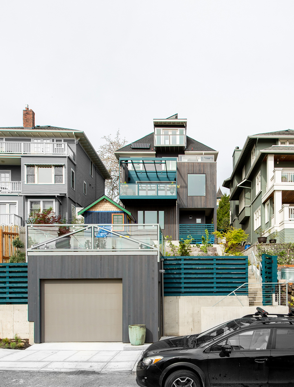 Madrona-Mega-View-1